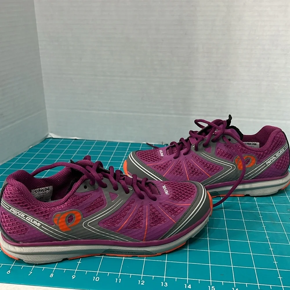 Pearl iZumi Womens Cycling Shoes Road Fuel IV Purple Grey Sz 40 US size 9 - Picture 7 of 9